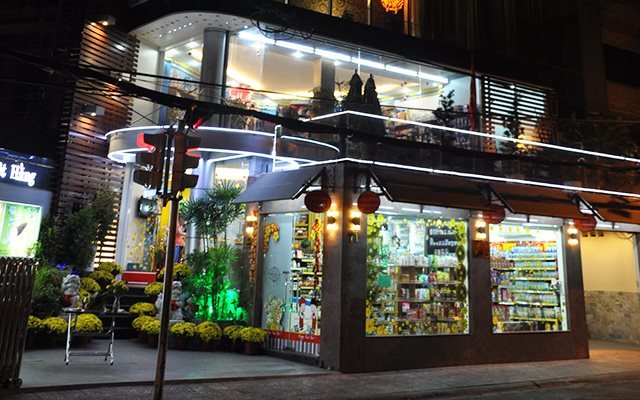 ﻿﻿Golden Gerbera Mart