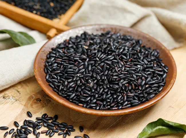 làm cơm rượu nếp cẩm