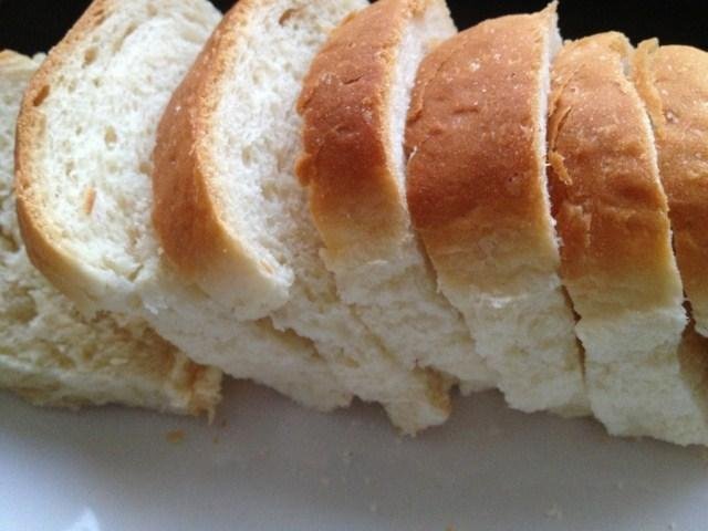 hinh anh banh mi sua hokkaido ngon