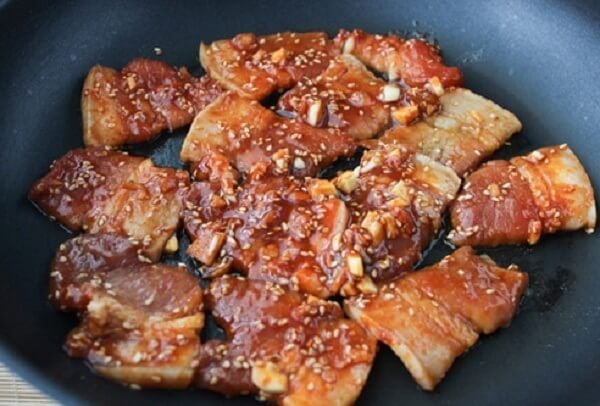 cach lam thit ap chao ngu vi huong ảnh 9