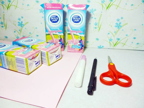 Hộp đựng bút xinh tái chế từ vỏ hộp sữa - Hình 1