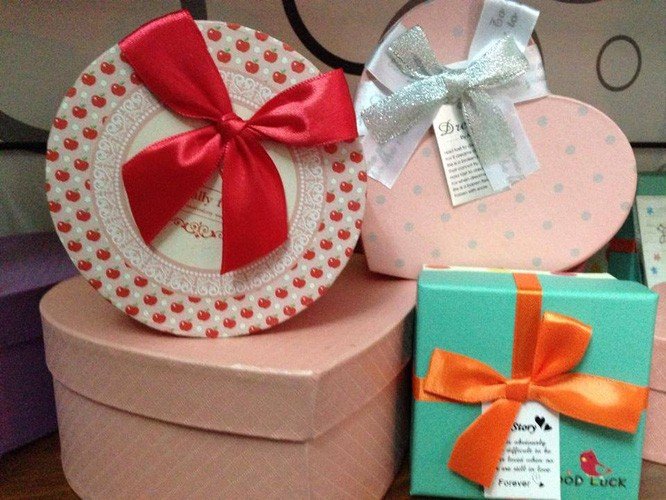 Hộp quà bằng giấy