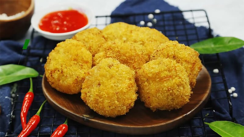 Cách làm bánh gà chiên phô mai Cách làm bánh gà chiên phô mai