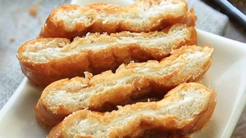 Bánh mì bơ nướng mật ong Bánh mì bơ nướng mật ong