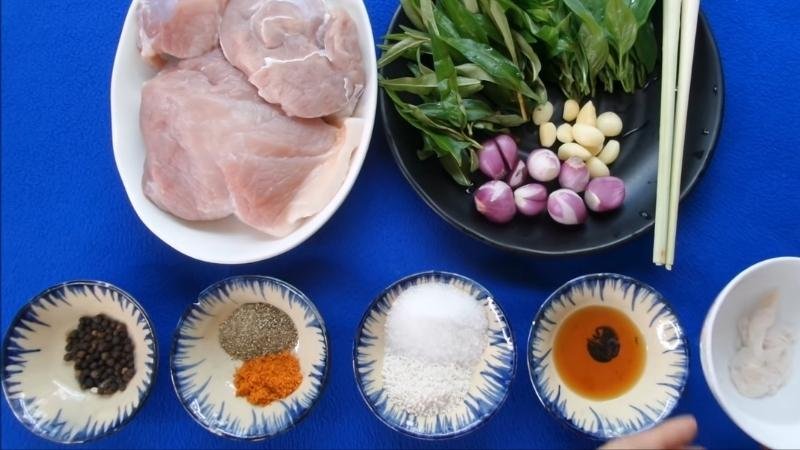 Nguyên liệu làm dồi lợn miền Nam