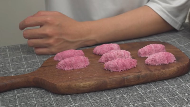 Kẹo chỉ hồng kiểu Hàn Quốc thơm ngon