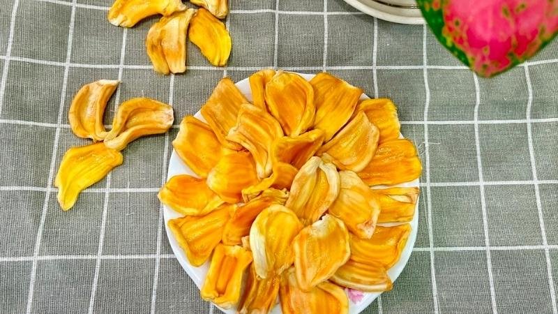 Làm mít sấy bằng nồi chiên không dầu Làm mít sấy bằng nồi chiên không dầu