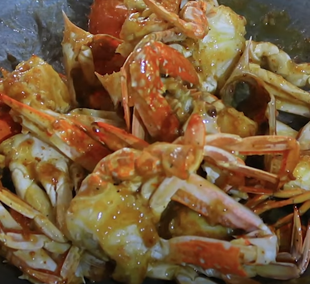 Cách làm ghẹ rang me thơm ngon tại nhà chuẩn như ngoài hàng - 8