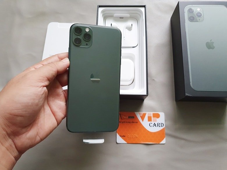 iPhone 11 Pro Max 256GB màu mới