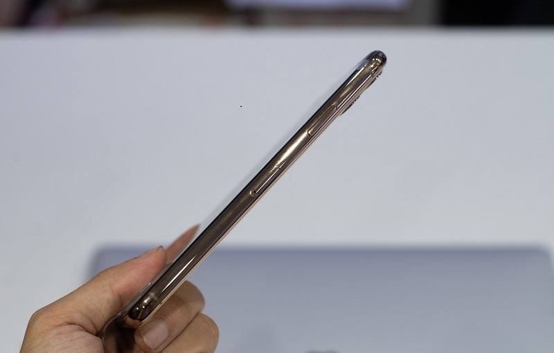 iphone-11-pro-thiet-ke