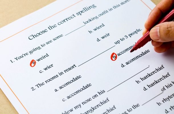 Mẹo khoanh bừa trắc nghiệm tiếng Anh
