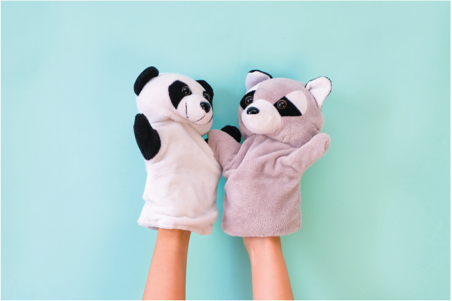 Trò chơi rối bóng cho bé hiểu hơn về thế giới xung quanh