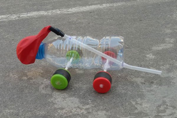 Đồ chơi mô hình xe ô tô cho bé 