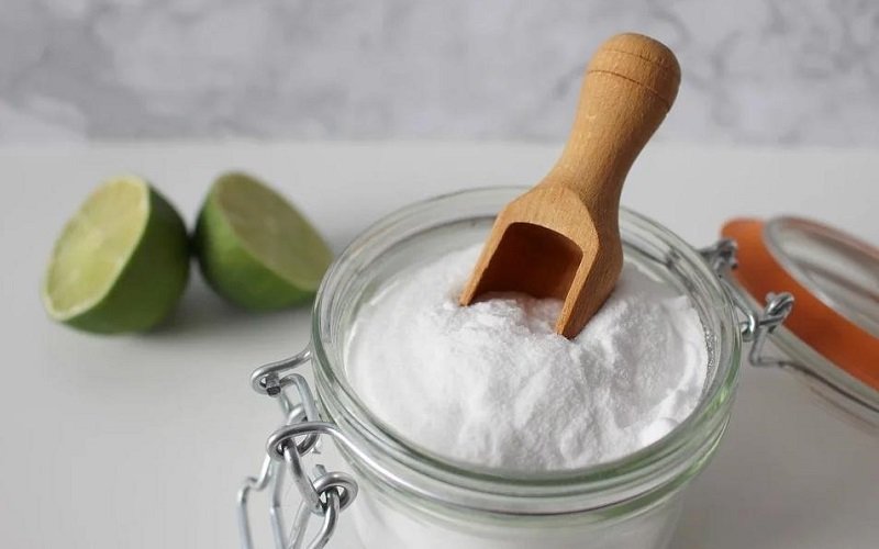 làm trắng răng bằng bakingsoda