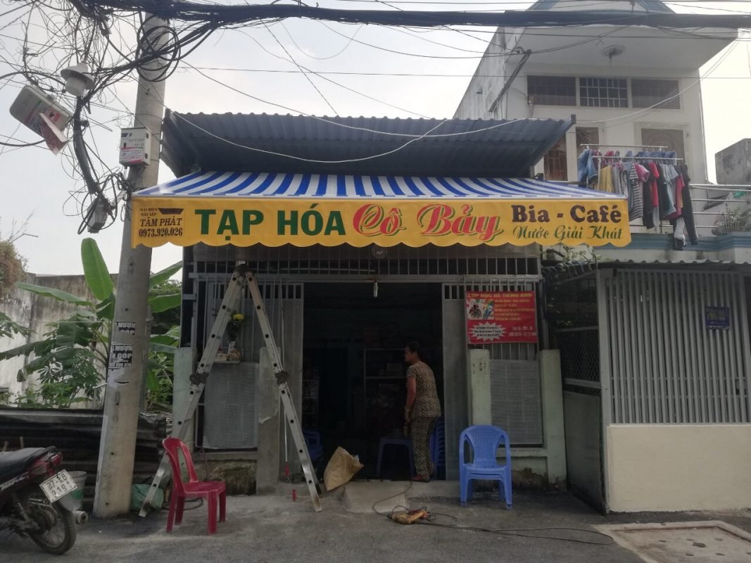 lắp đặt mái hiên giá rẻ