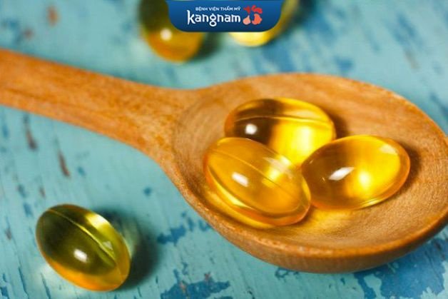 Vòng 1 căng mịn, trắng hồng nhờ massage ngực với vitamin E