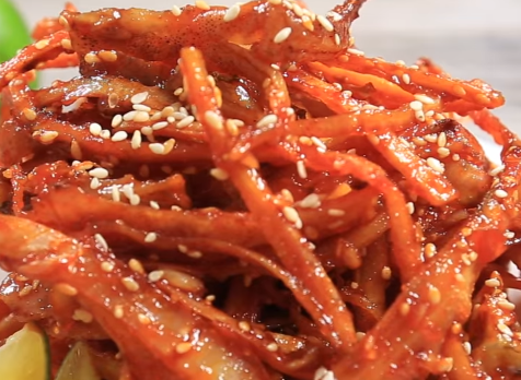 món mực mai ngào cay