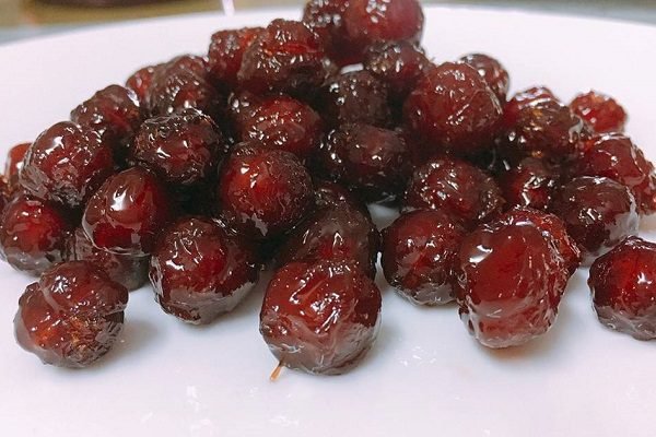 mứt chùm ruột làm cocktail