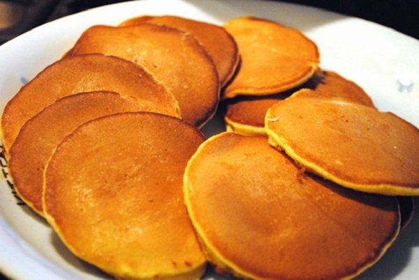 Những chiếc bánh rán Doremon không nhân Những chiếc bánh rán Doremon không nhân