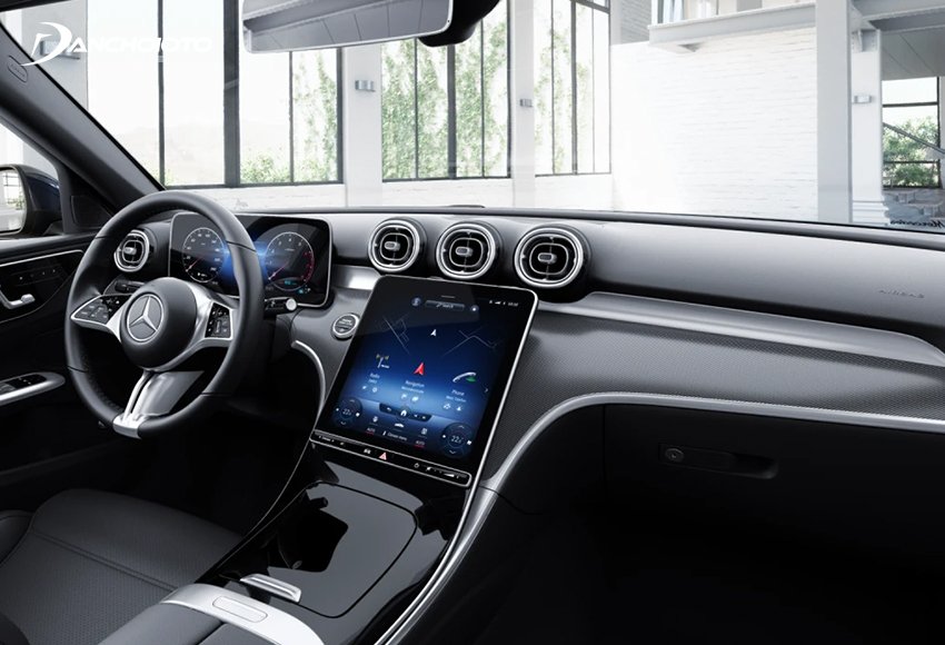 Nội thất Mercedes C200 Avantgarde 2022 dùng ốp hoạ tiết kim cương màu xám Silver