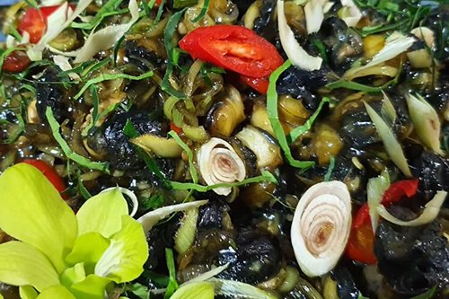 ốc xào lá lốt