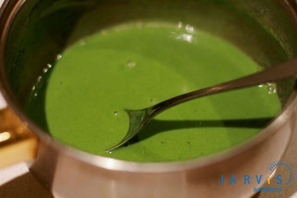 Pha trà sữa thái xanh 