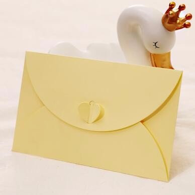 Phong bì thư hình trái tim