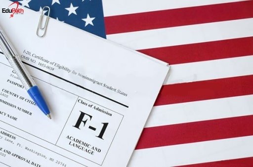 Chuẩn bị đầy đủ hồ sơ tài liệu khi đi phỏng vấn visa F1 - EduPath