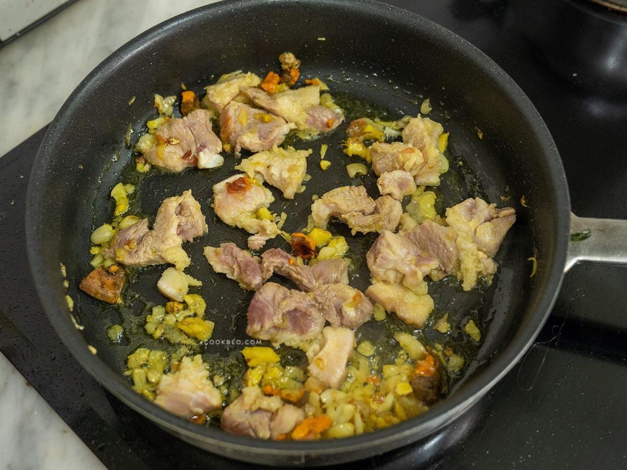 xào thịt