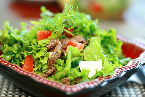 Cách Làm Salad Trộn Dầu Giấm Chua Ngọt Với Nước Sốt