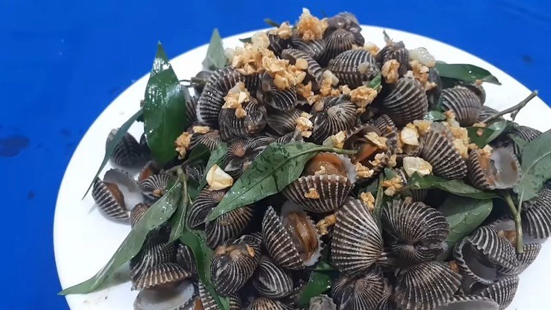 Sò huyết xào bơ tỏi