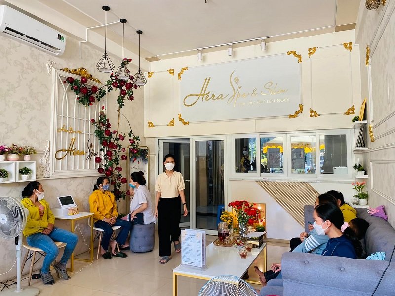 Không gian phòng chờ tại spa Quảng Ngãi