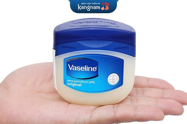 Massage ngực với vaseline mang lại hiệu quả gì?