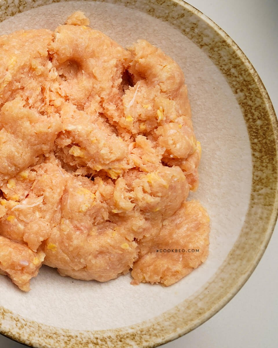 thịt lườn gà xay