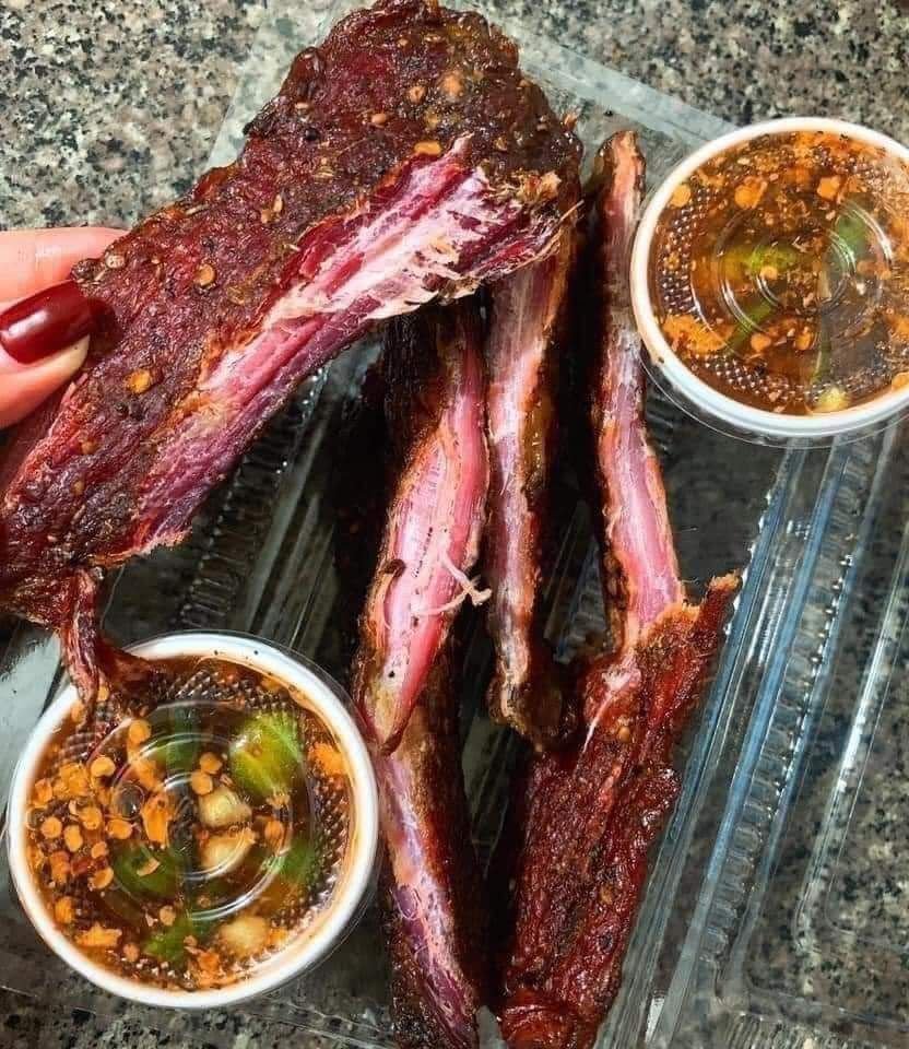 thịt lợn khô giả bò