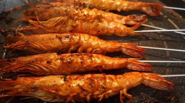 tom-nuong-sa-te