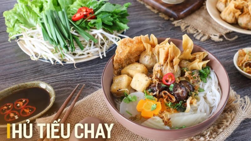 Hủ tiếu hoành thánh chay