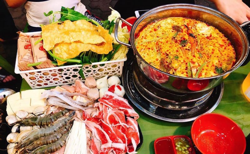 Lẩu hải sản Tomyum