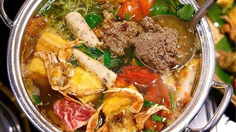 Lẩu hải sản cua đồng