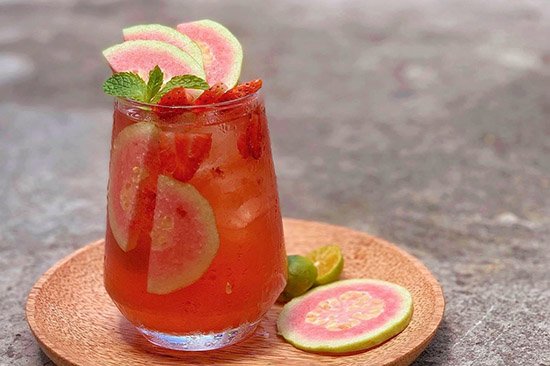 Trà ổi hồng dâu tây
