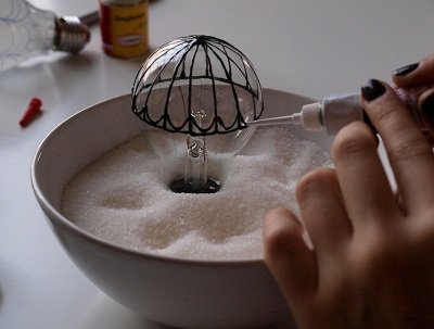 Trang trí quán Cafe với bóng đèn cực chất dành cho tuổi teen - Hình 4