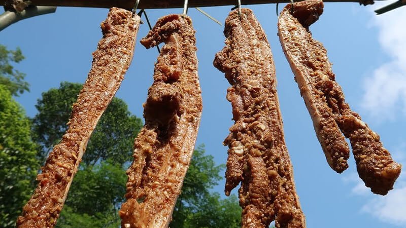 Thịt ba chỉ phơi một nắng 