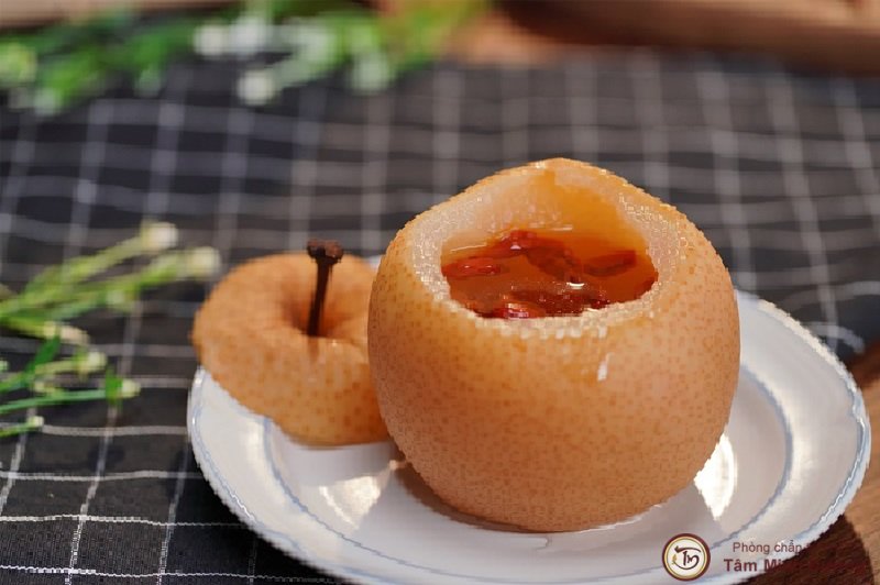  Lê hấp mật ong trị ho