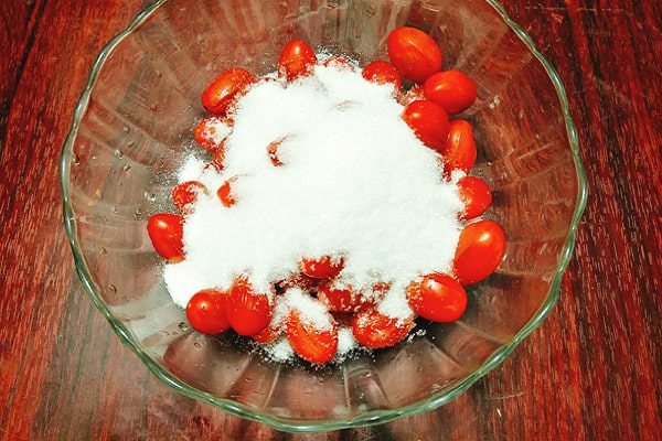 ướp đường cho cà chua