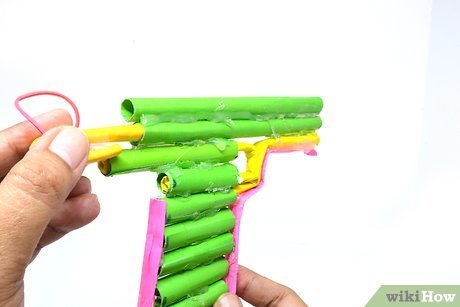 Tiêu đề ảnh Make a Paper Gun That Shoots Step 15